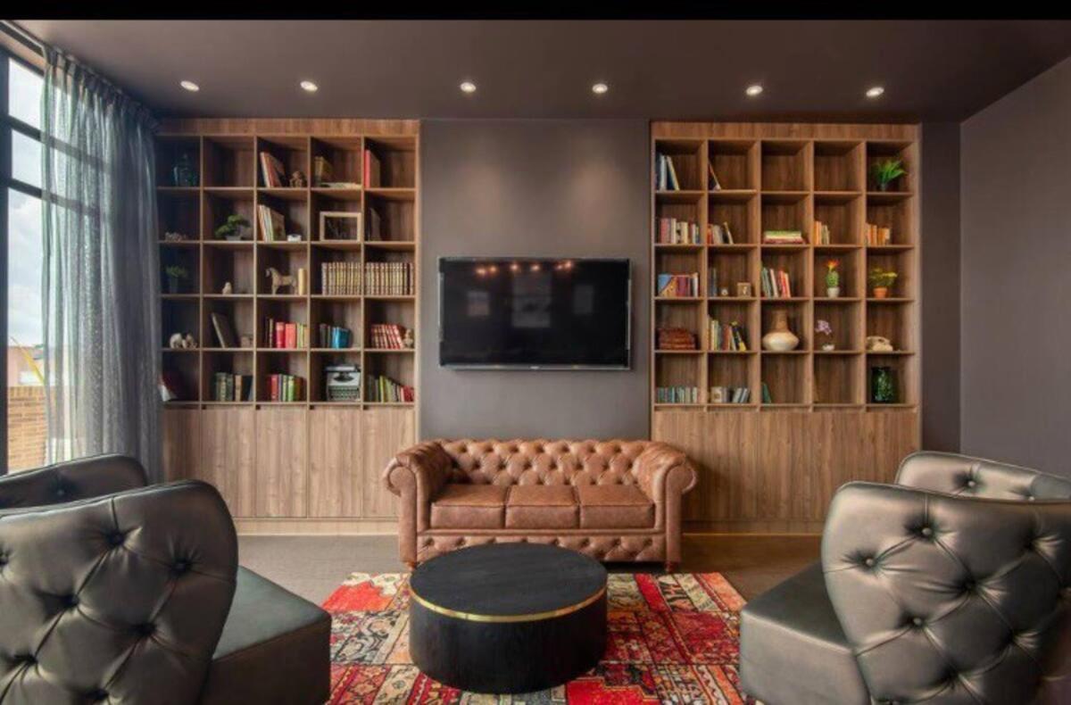 LUXURY APARTMENT with amenities in chicó bogotá Exterior foto